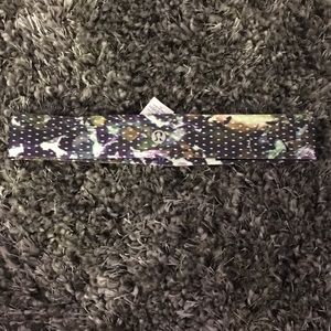 NWOT! Lululemon headband